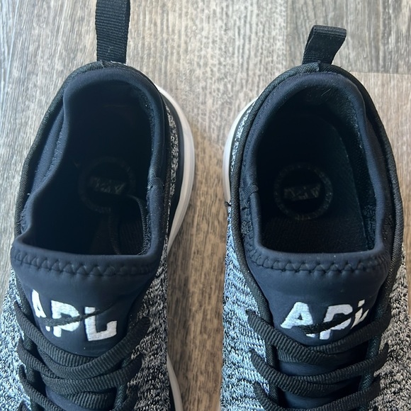 Apl Shoes Black TechLoom Phantom Running Shoes Sneakers Size 7.5 Lightweight - Picture 5 of 12